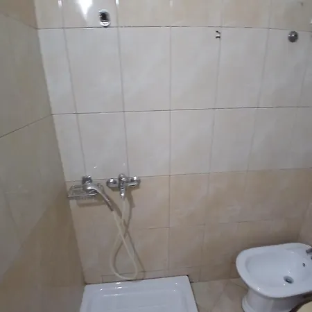 Hotel Proper