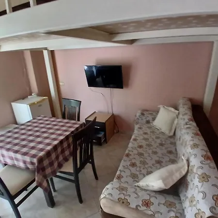 Proper Hotel Vlorë