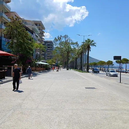 Proper 3* Vlorë