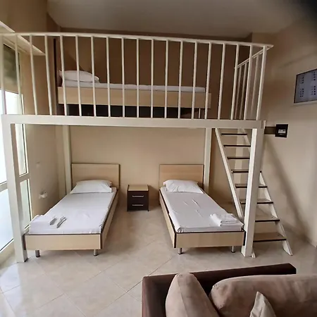 Hotel Proper 3*